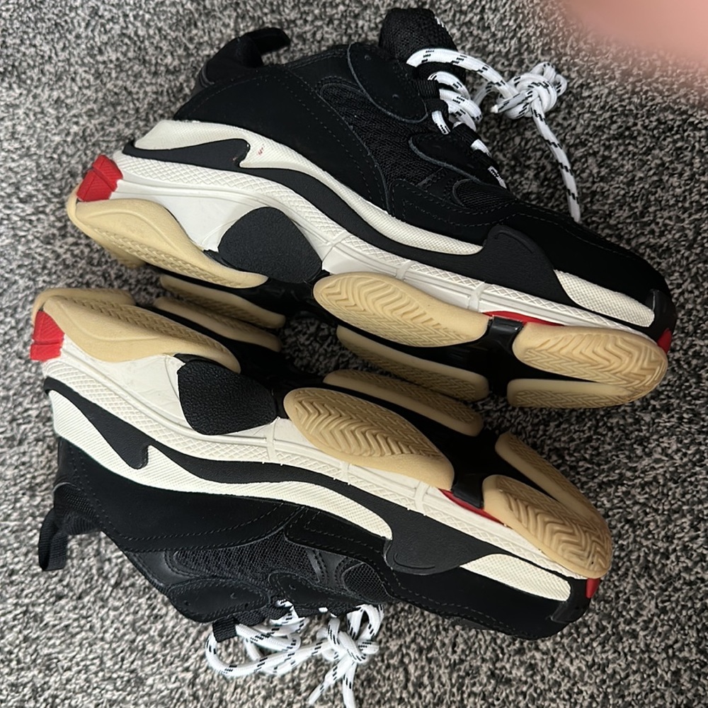 Balenciaga triple S sneakers - Picture 3 of 7